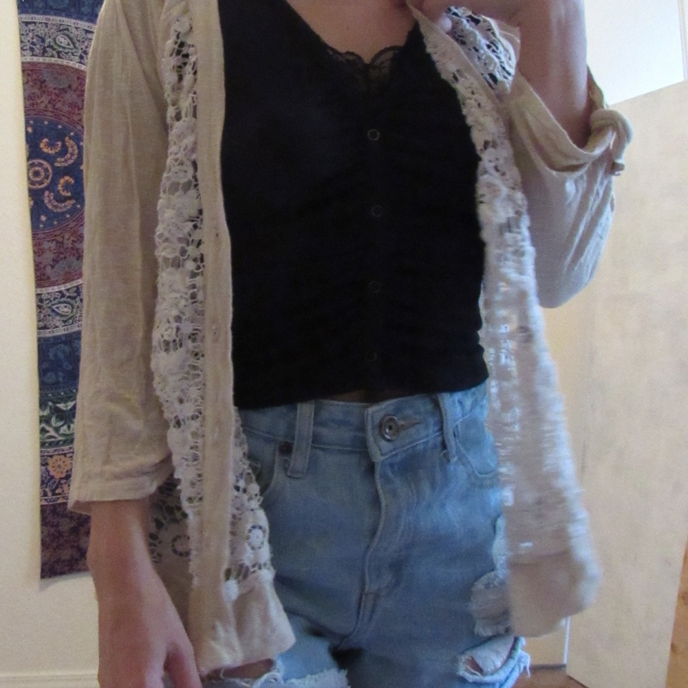 Blu pepper Floral lace cardigan